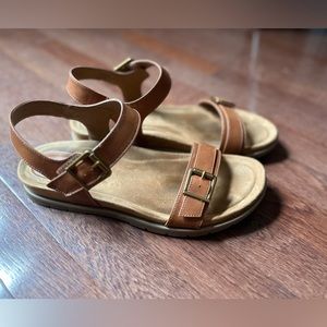 Eurosoft by Sofft Gilana Women’s Sandals Size 11, EUC!